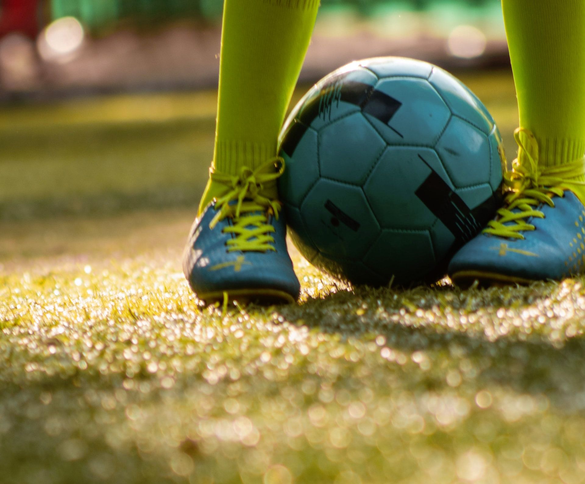 Turf Leads to More ACL Injuries: Fact or Fiction? | Curovate